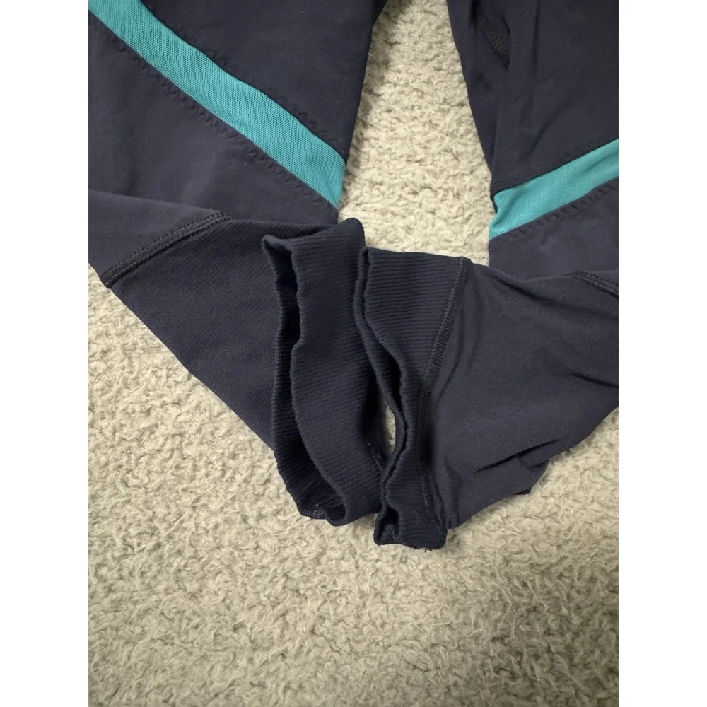 Lululemon Core Kicker‎ Crop Leggings 4 Workout Yoga Gym - Picture 2 of 9